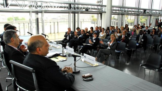 ????????????????????????????????????