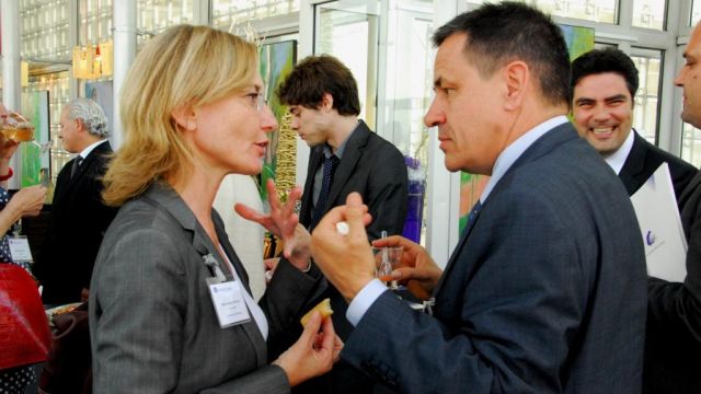 ????????????????????????????????????