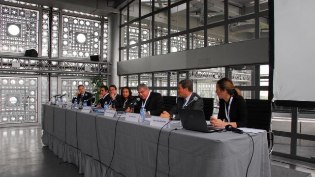 ????????????????????????????????????