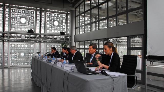 ????????????????????????????????????