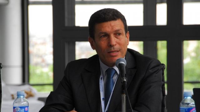 ????????????????????????????????????