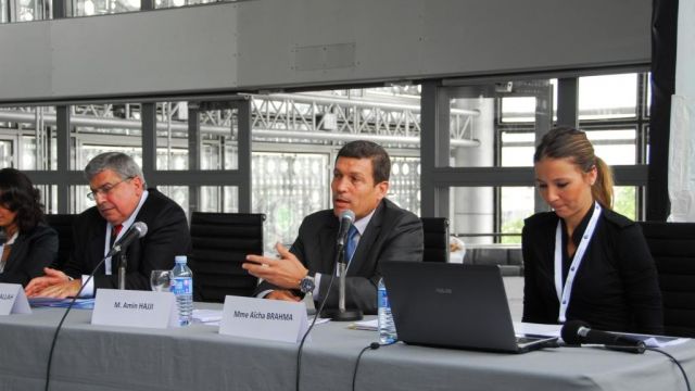 ????????????????????????????????????