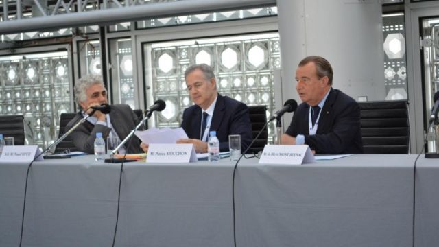 ????????????????????????????????????