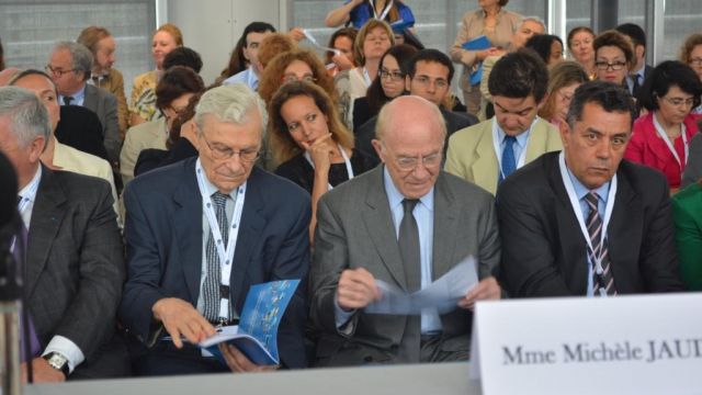 ????????????????????????????????????