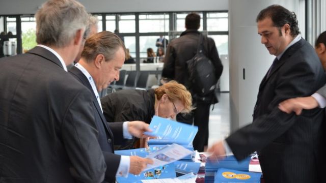 ????????????????????????????????????