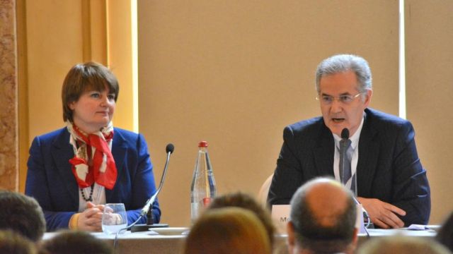 ????????????????????????????????????