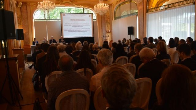 ????????????????????????????????????