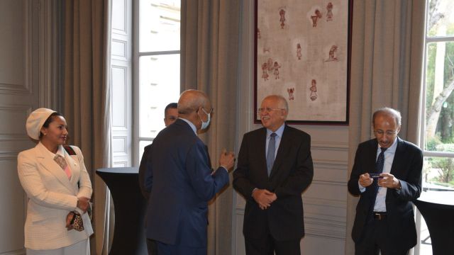 ????????????????????????????????????