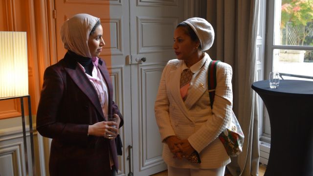 ????????????????????????????????????