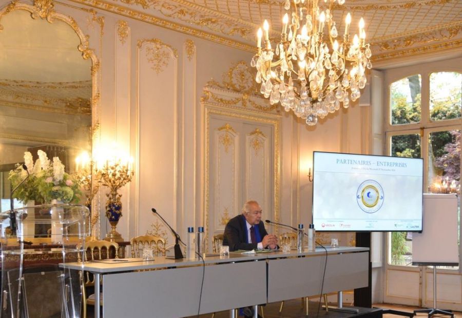 ????????????????????????????????????